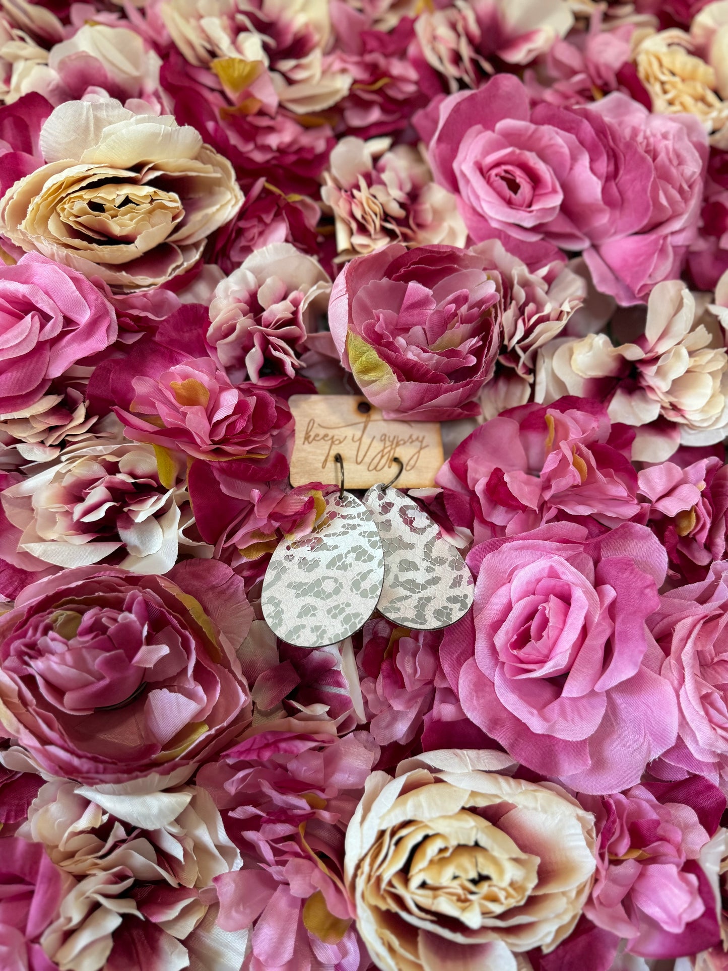 Keep it gypsy Large Tear Drop White with Silver Leopard Earring